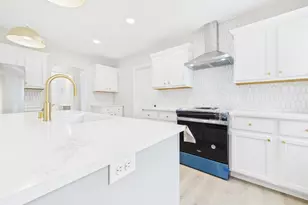 13660 W Burleigh Rd, Brookfield, WI 53005 - Photo 6