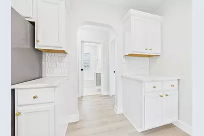 13660 W Burleigh Rd, Brookfield, WI 53005 - Photo 10