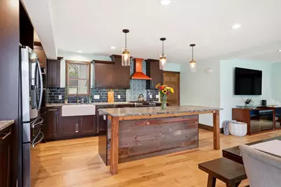 S81W26300  National Ave, Vernon, WI 53149 - Photo 4