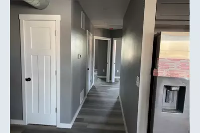 1214  3rd St #B, La Crosse, WI 54601 - Photo 4