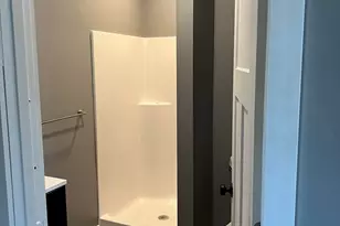 1214 3rd St, La Crosse, WI 54601 - Photo 6