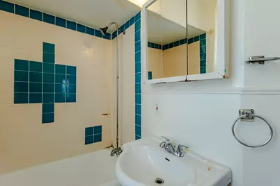 2564 N 19th St, Milwaukee, WI 53206 - Photo 10