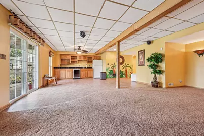 8216  Anna Ave, Racine, WI 53185 - Photo 40