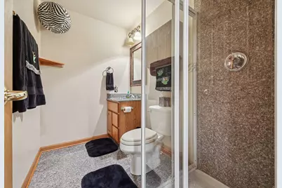 8216  Anna Ave, Racine, WI 53185 - Photo 42