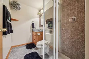 8216 Anna Ave, Racine, WI 53185 - Photo 42