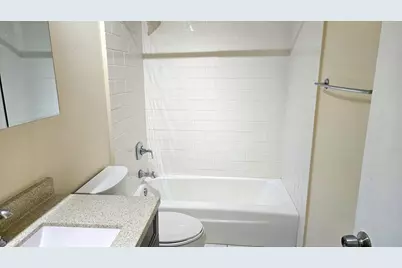 4273 W Cherrywood Ln, Brown Deer, WI 53209 - Photo 22