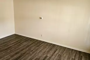 4273 W Cherrywood Ln, Brown Deer, WI 53209 - Photo 12