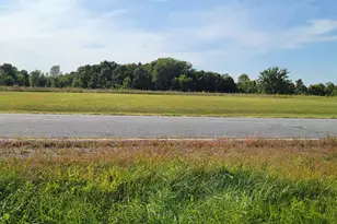 10851 S 10th Ave, Oak Creek, WI 53154 - Photo 1