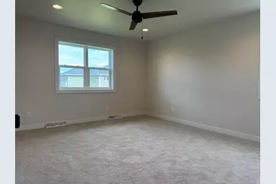 2850  Granite Ct, Sheboygan, WI 53081 - Photo 12