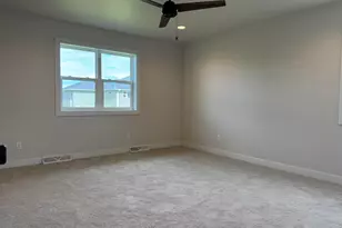 2850 Granite Ct, Sheboygan, WI 53081 - Photo 12