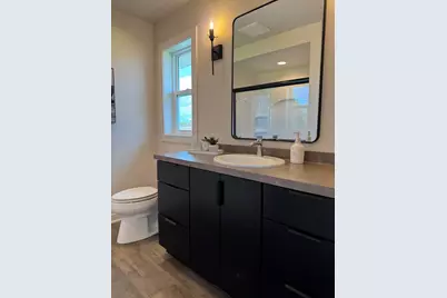 2850  Granite Ct, Sheboygan, WI 53081 - Photo 16