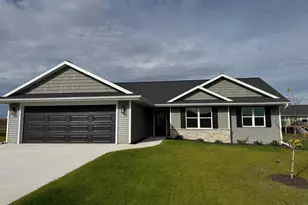 2850 Granite Ct, Sheboygan, WI 53081 - Photo 2