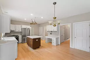 W312N4890 Chapel Ridge Rd, Merton, WI 53029 - Photo 8