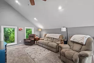 N9254 E Shore Rd, East Troy, WI 53120 - Photo 18