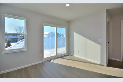 919  5 Mile Rd, Racine, WI 53402 - Photo 16