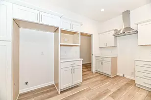 312 N Trailview Circle, Racine, WI 53185 - Photo 14