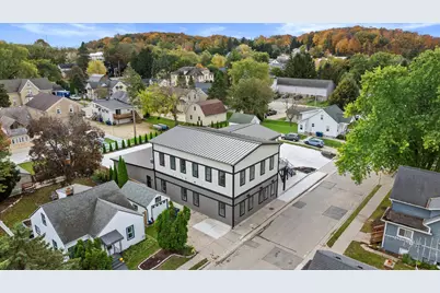 308  Oak St, Slinger, WI 53086 - Photo 34