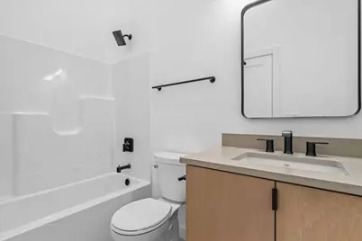 308  Oak St, Slinger, WI 53086 - Photo 20