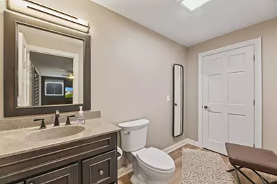 284  Sand Hill Ln, Dousman, WI 53118 - Photo 48