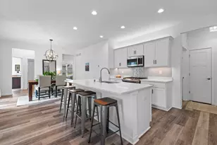 757 Bridlewood Dr, Hartford, WI 53027 - Photo 1