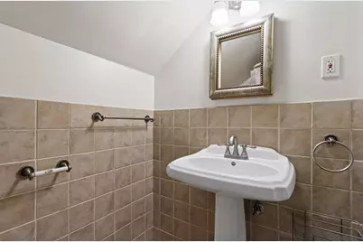 4918 N Berkeley Blvd, Whitefish Bay, WI 53217 - Photo 26