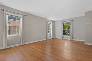 4918 N Berkeley Blvd, Whitefish Bay, WI 53217 - Photo 6