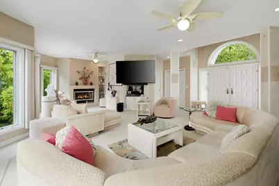 2822  Moelter Dr, Lyons, WI 53147 - Photo 10