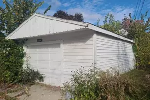 4437 N 65th St, Milwaukee, WI 53218 - Photo 8