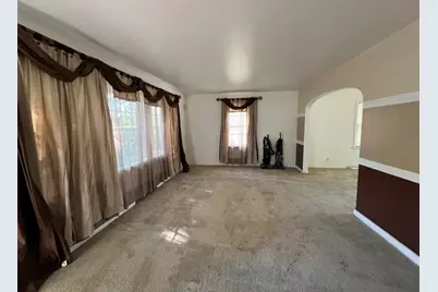 6402 W Girard Ave, Milwaukee, WI 53210 - Photo 4