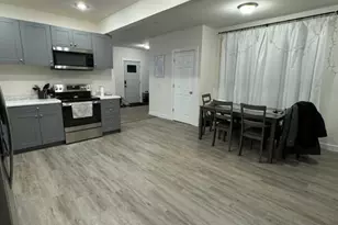 1602 N 8th St, Sheboygan, WI 53081 - Photo 4