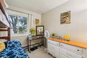 W170N11573 Armada Dr, Germantown, WI 53022 - Photo 14