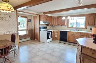 2529 13th St, Menominee, MI 49858 - Photo 4