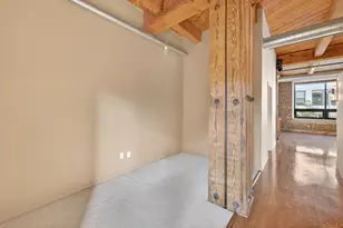 234 E Reservoir Ave, Milwaukee, WI 53212 - Photo 18