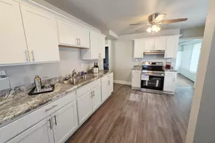 3713 N 15th St, Milwaukee, WI 53206 - Photo 10