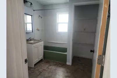 1531  Thurston Ave, Racine, WI 53405 - Photo 12