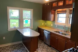 1424 E Olive St, Shorewood, WI 53211 - Photo 8