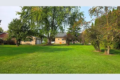 775  Westview St, Cleveland, WI 53015 - Photo 30