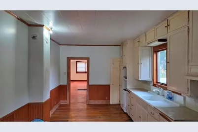 775  Westview St, Cleveland, WI 53015 - Photo 1