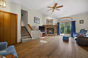 735 S 2nd St, Delavan, WI 53115 - Photo 10