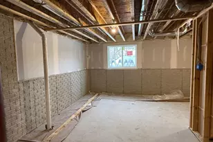 N162W21870 Poppy Rd, Jackson, WI 53037 - Photo 12