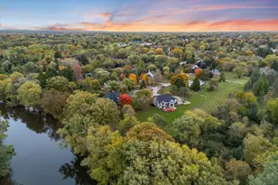 4825 W River Hollow Ct, Mequon, WI 53092 - Photo 6