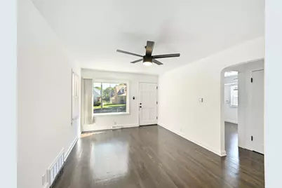 3429 N 41st St, Milwaukee, WI 53216 - Photo 8