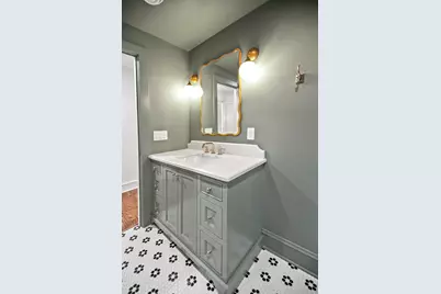 6054 N Bay Ridge Ave, Whitefish Bay, WI 53217 - Photo 56