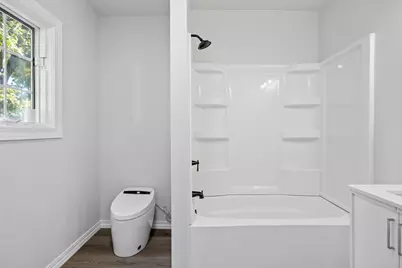 1942 N 12th St, Sheboygan, WI 53081 - Photo 16