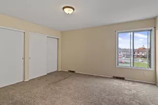 4129 W College Ave, Franklin, WI 53132 - Photo 18