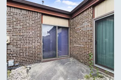 4129 W College Ave, Franklin, WI 53132 - Photo 32