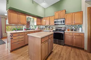 W144N10968 Fond du Lac Ave, Germantown, WI 53022 - Photo 6