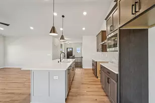 465 Sandstone St, Slinger, WI 53086 - Photo 12