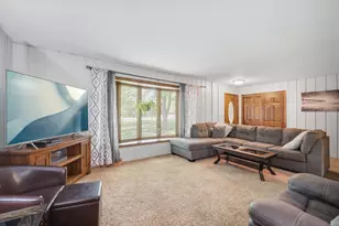 1566 St Augustine Rd, Richfield, WI 53027 - Photo 4