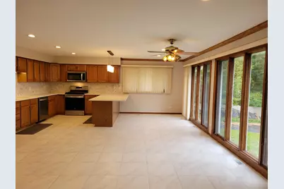 3483  South Shore Dr, Delavan, WI 53115 - Photo 4